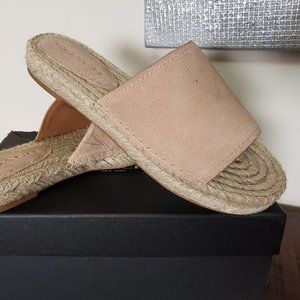 COACH CLAUDIA Suede espadrilles sandals nude